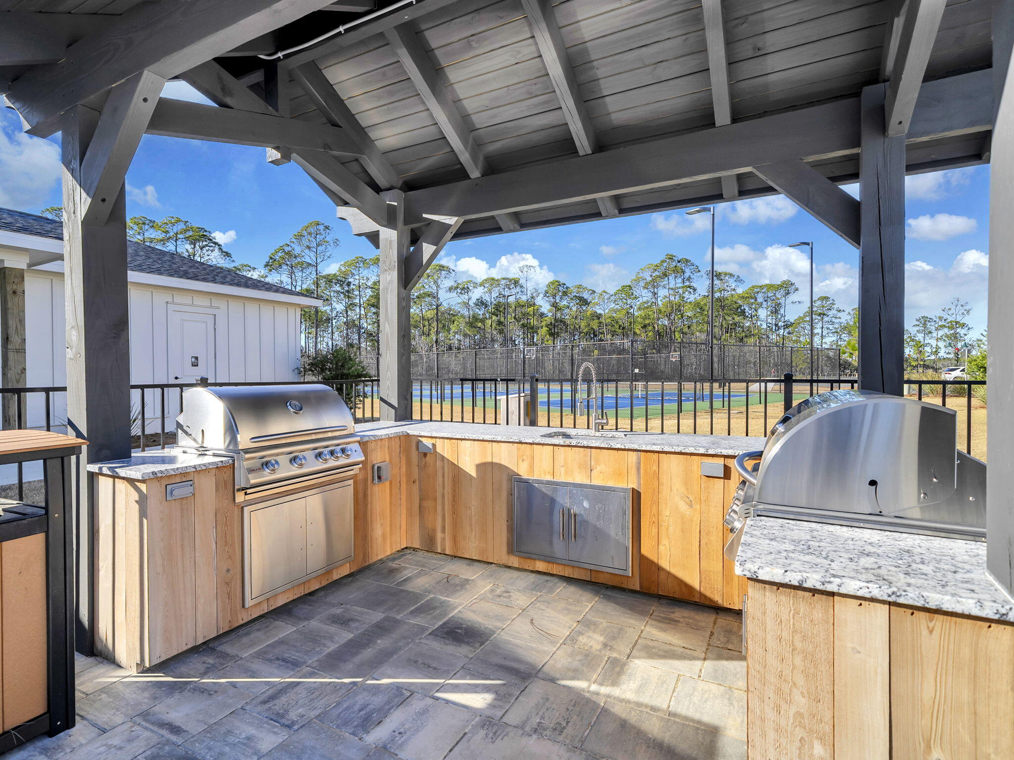 221 Picnic Place
