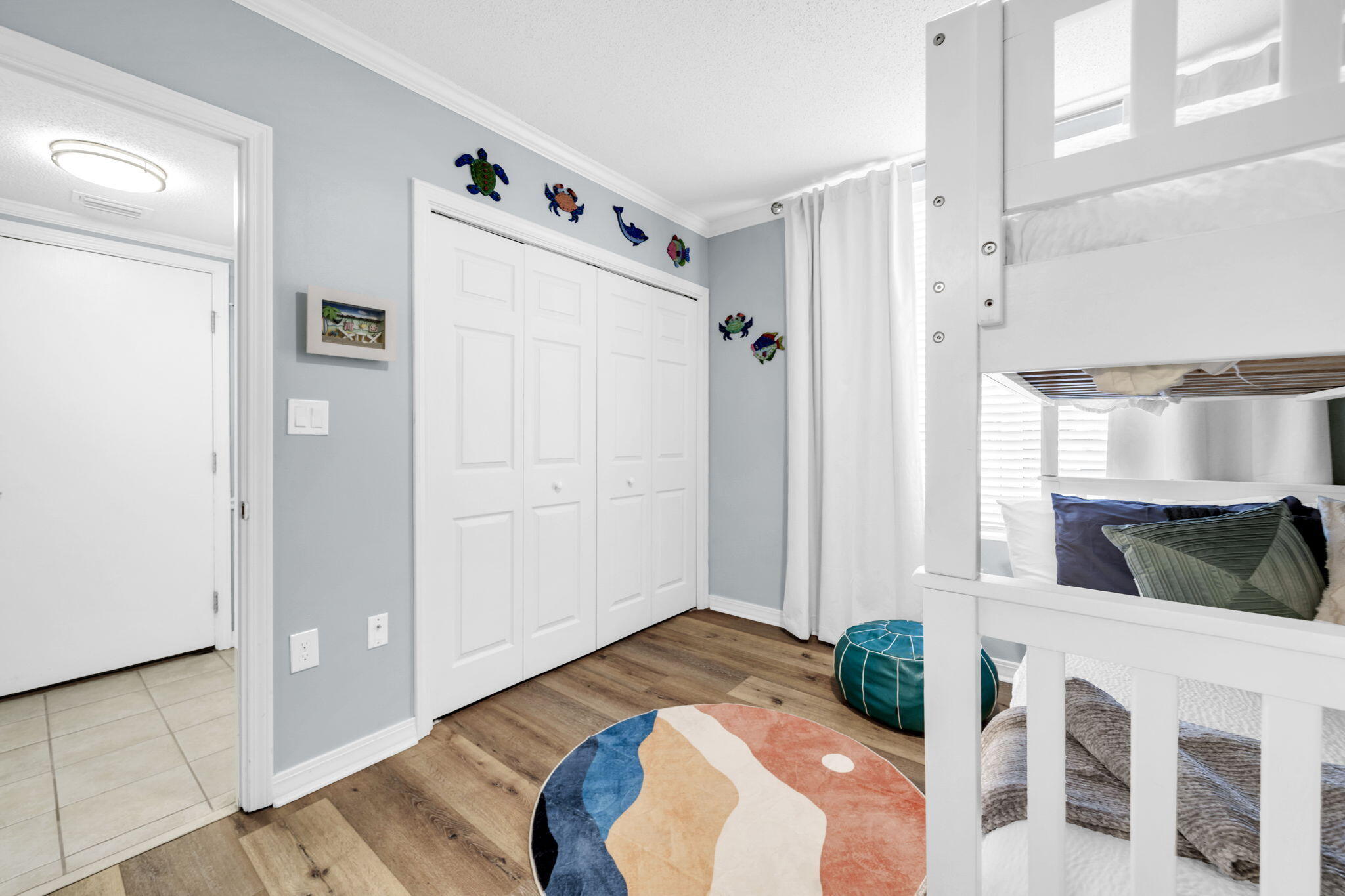 520 Santa Rosa Boulevard 100