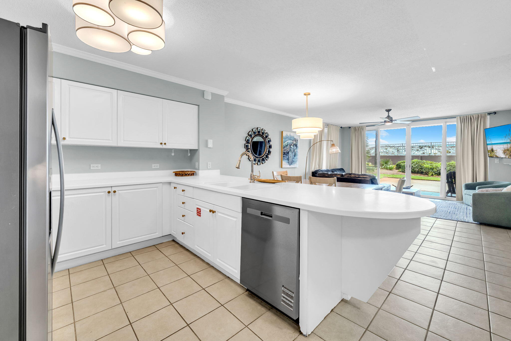 520 Santa Rosa Boulevard 100