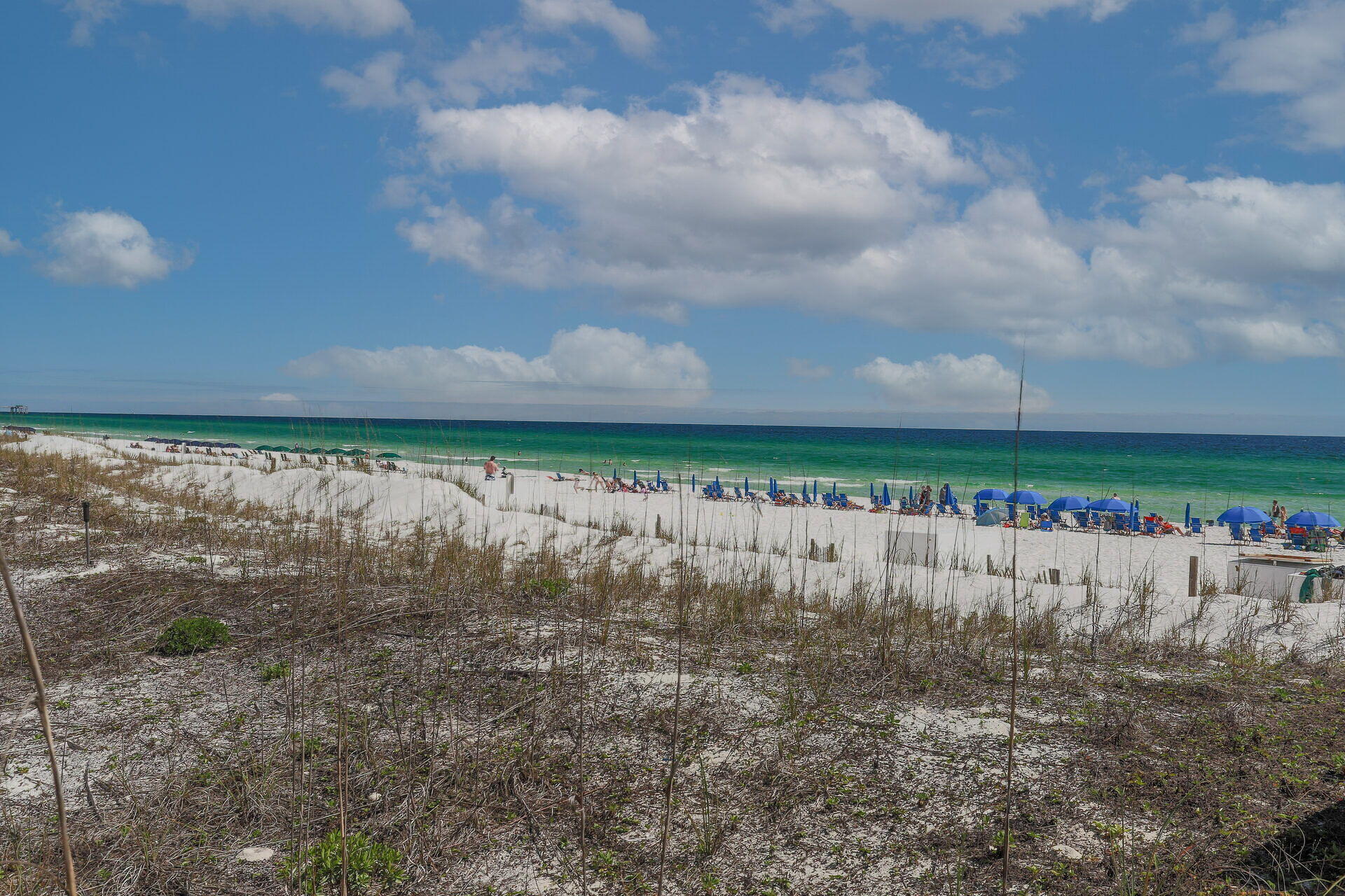 520 Santa Rosa Boulevard 100