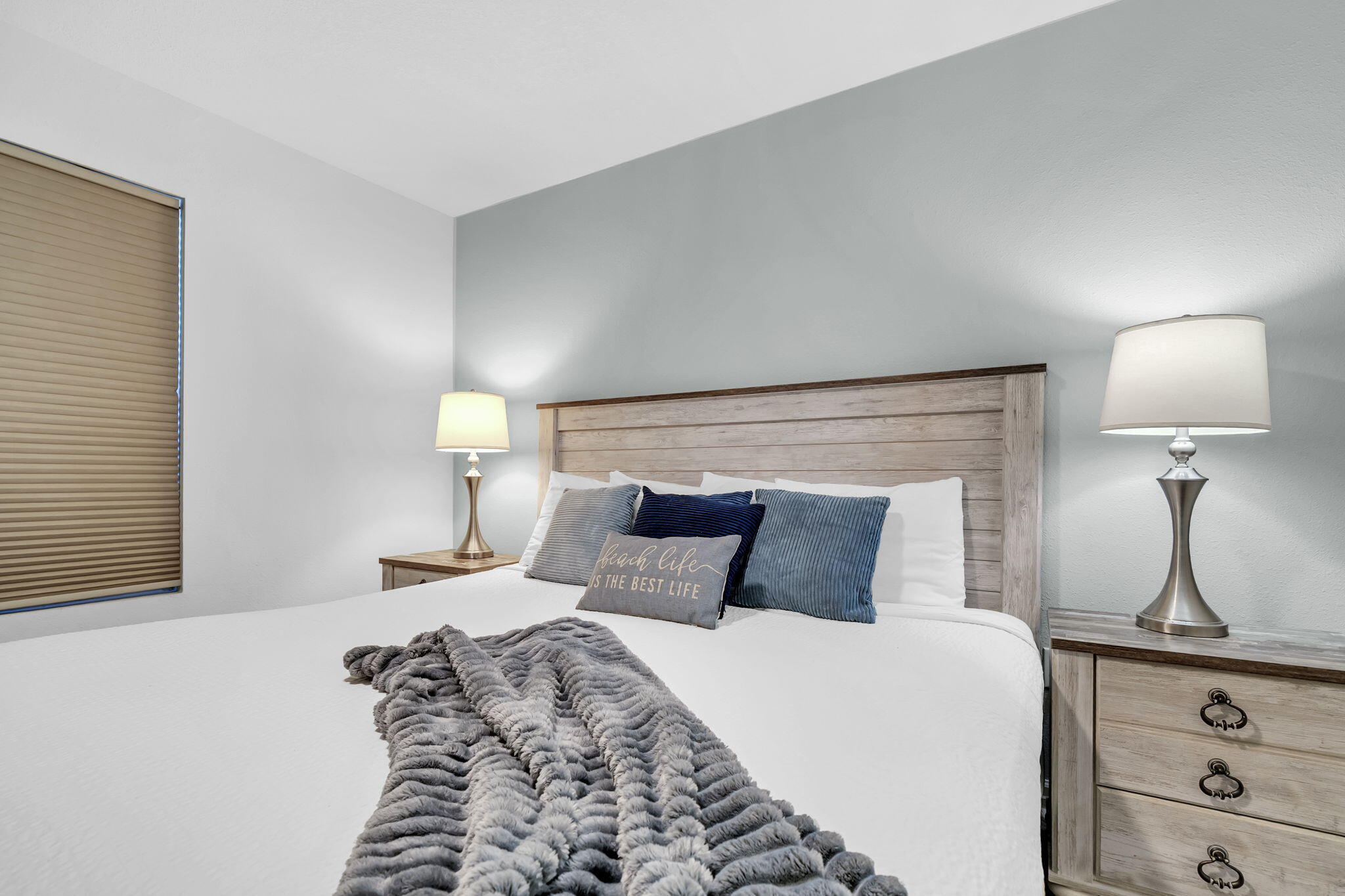 1002 E Highway 98 1205