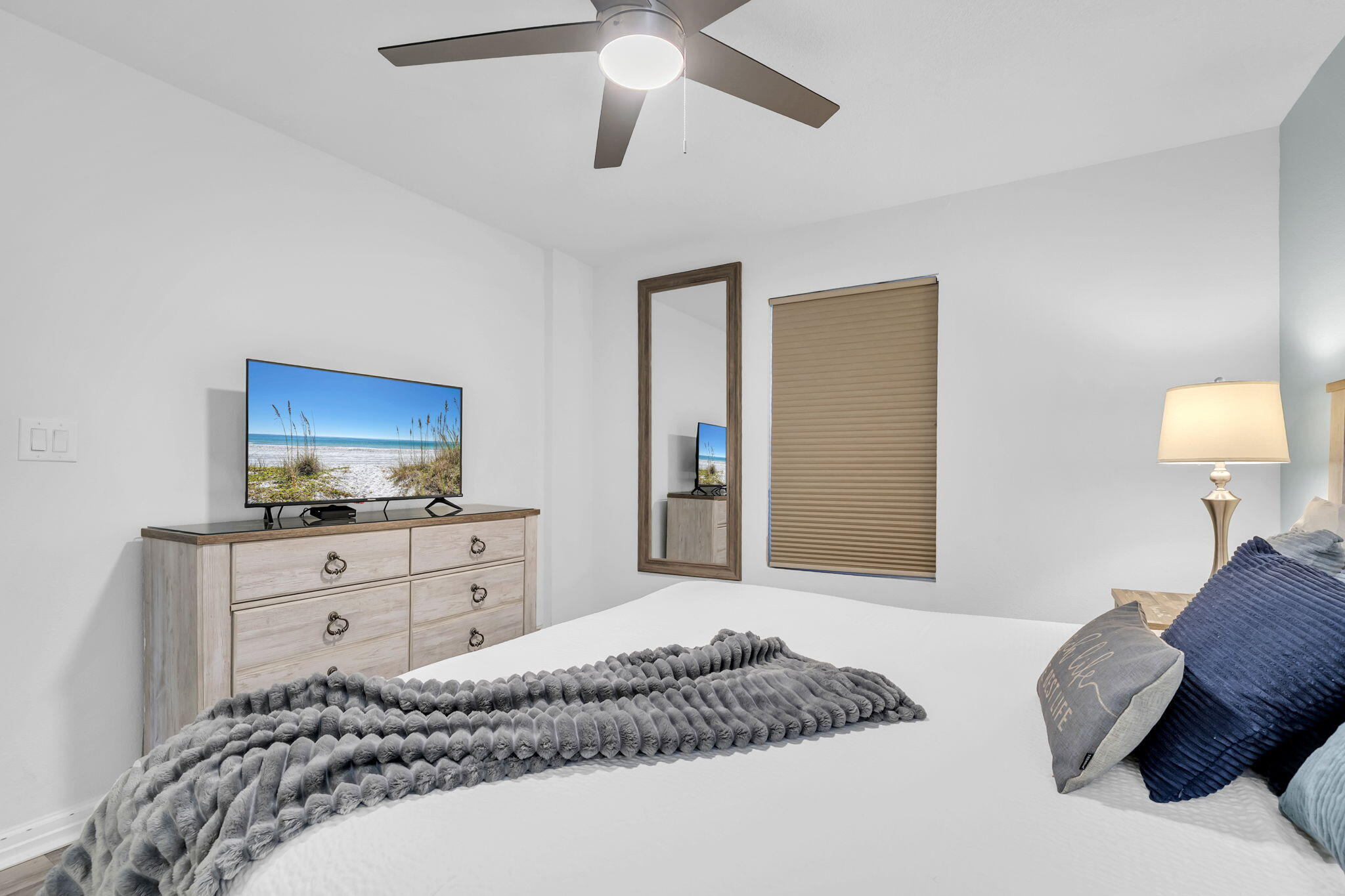 1002 E Highway 98 1205