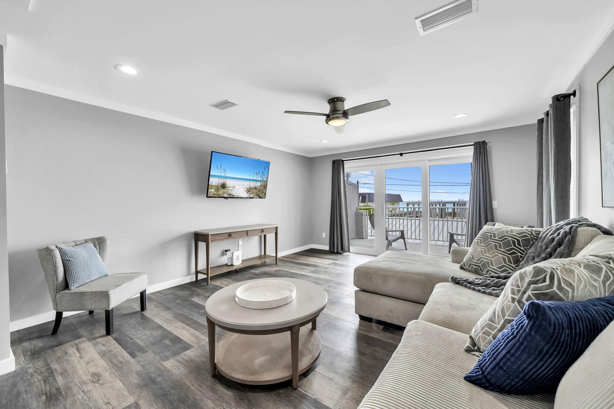 8706 Surf Drive # A