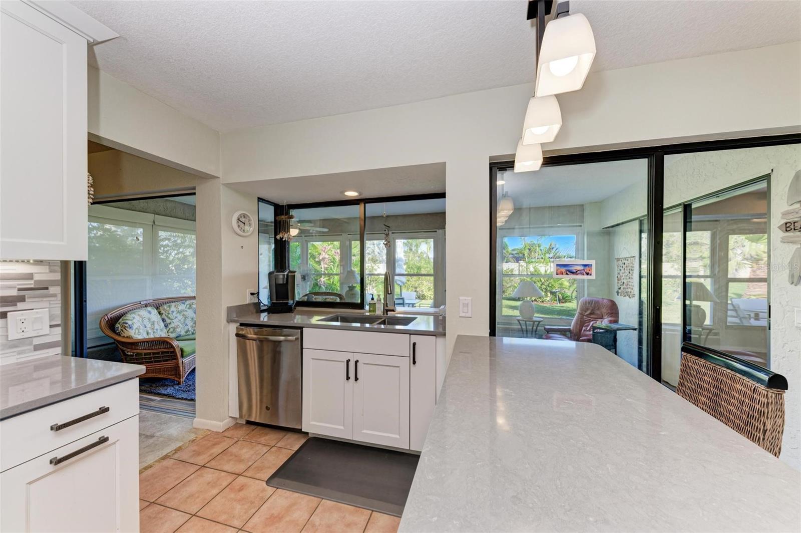 8750 SW LIVERPOOL RD