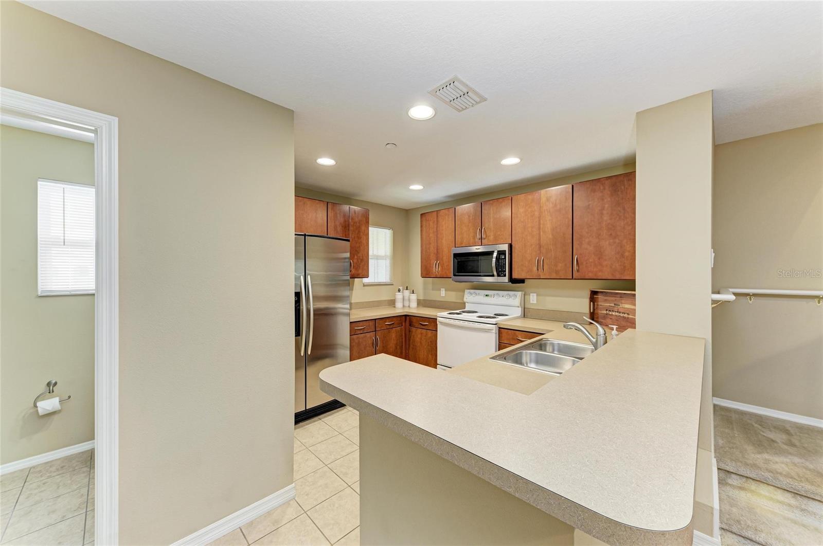 8943 WHITE SAGE LOOP