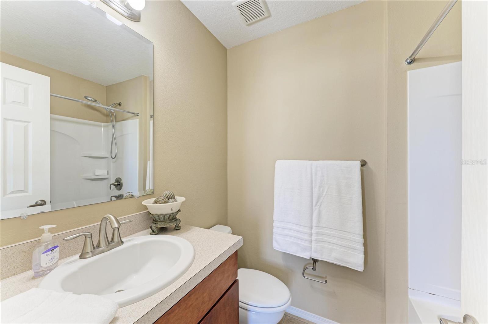 8943 WHITE SAGE LOOP