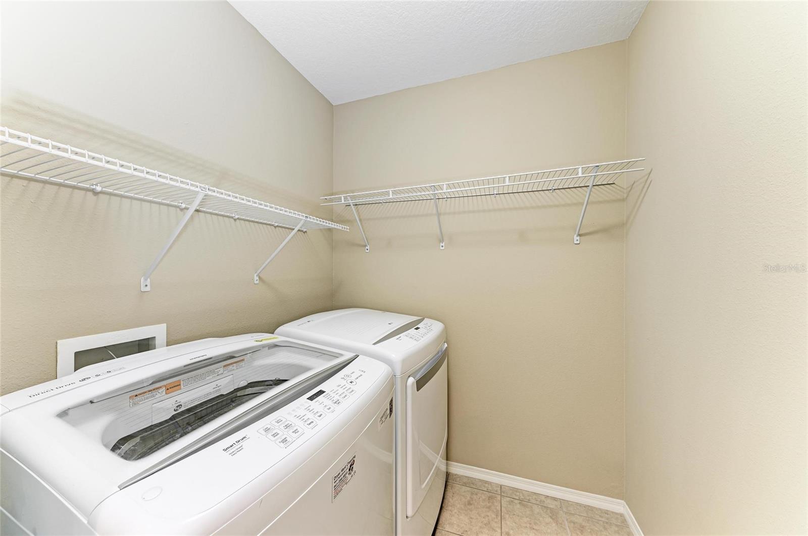 8943 WHITE SAGE LOOP