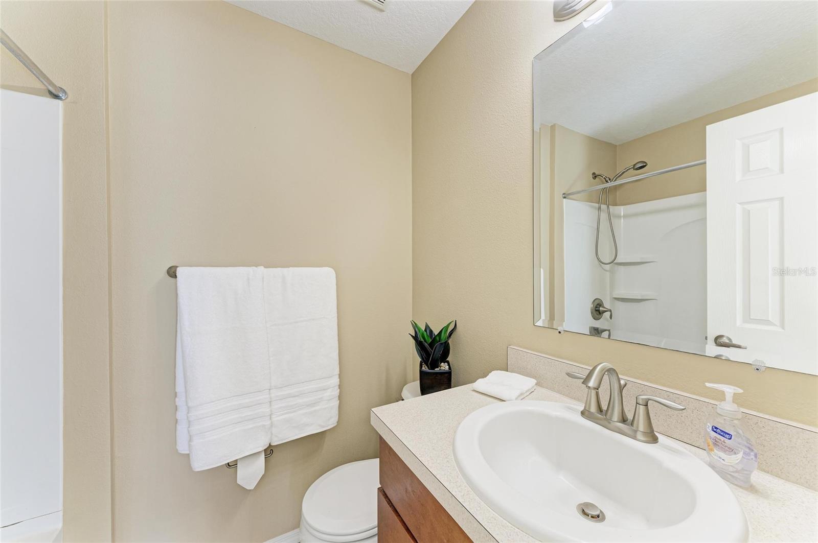 8943 WHITE SAGE LOOP