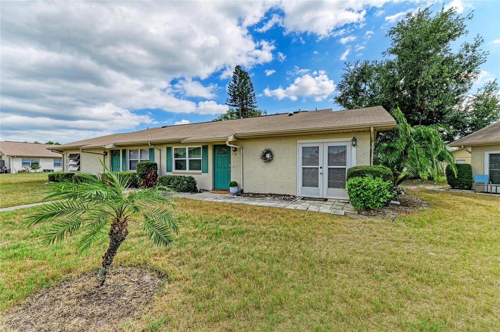 1906 CANTERBURY LN #16