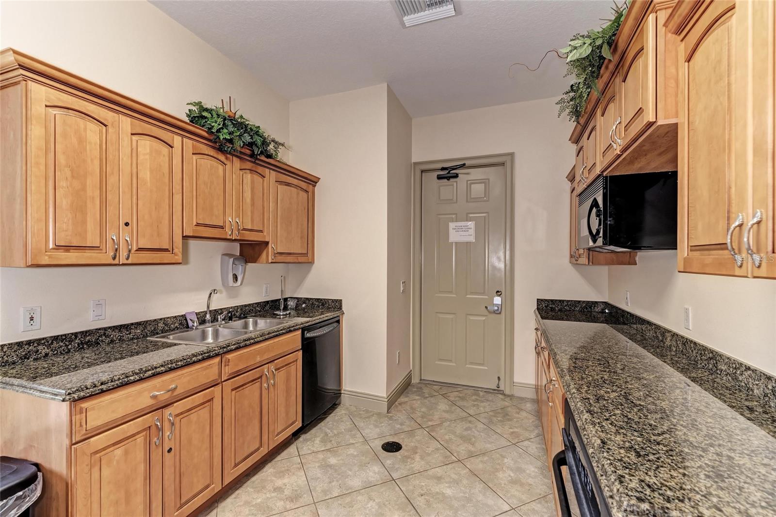6536 MOORINGS POINT CIR #101