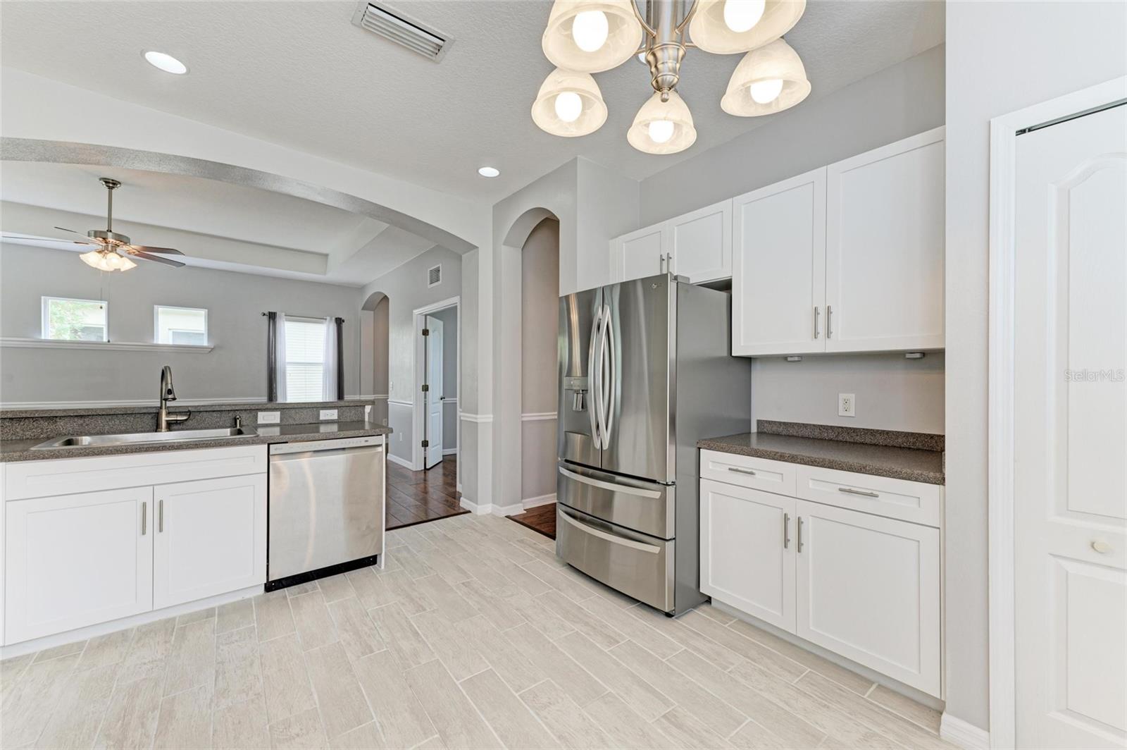 5234 AQUA BREEZE DR