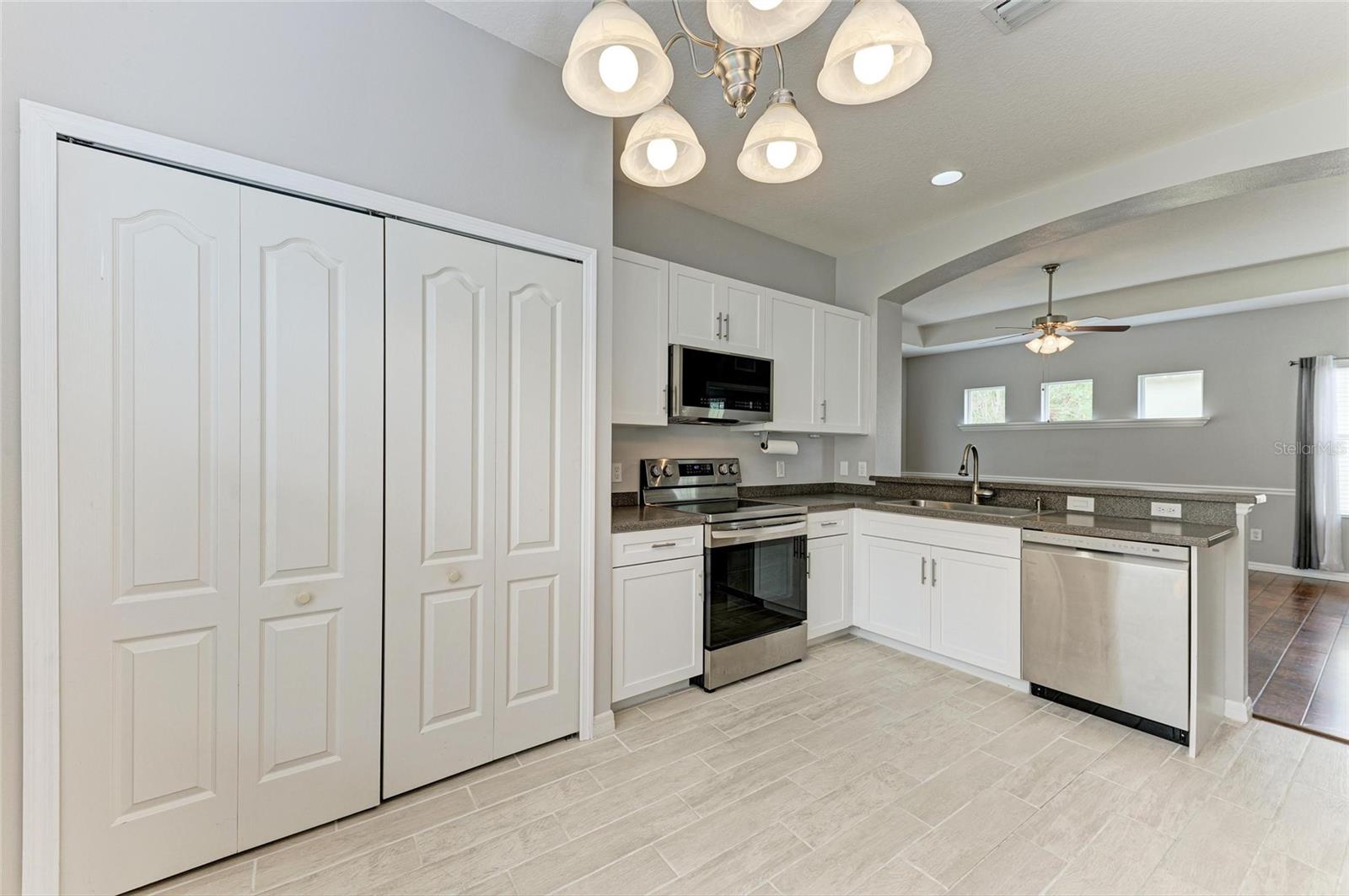 5234 AQUA BREEZE DR