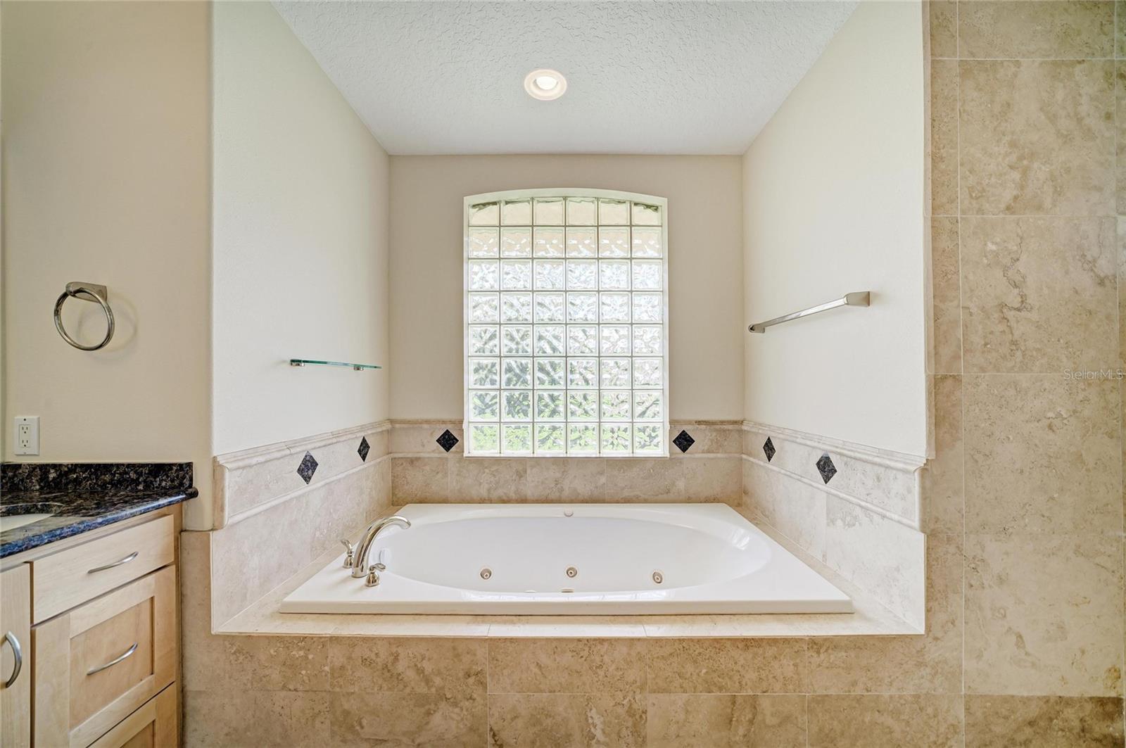 6401 KYLIE CREEK WAY