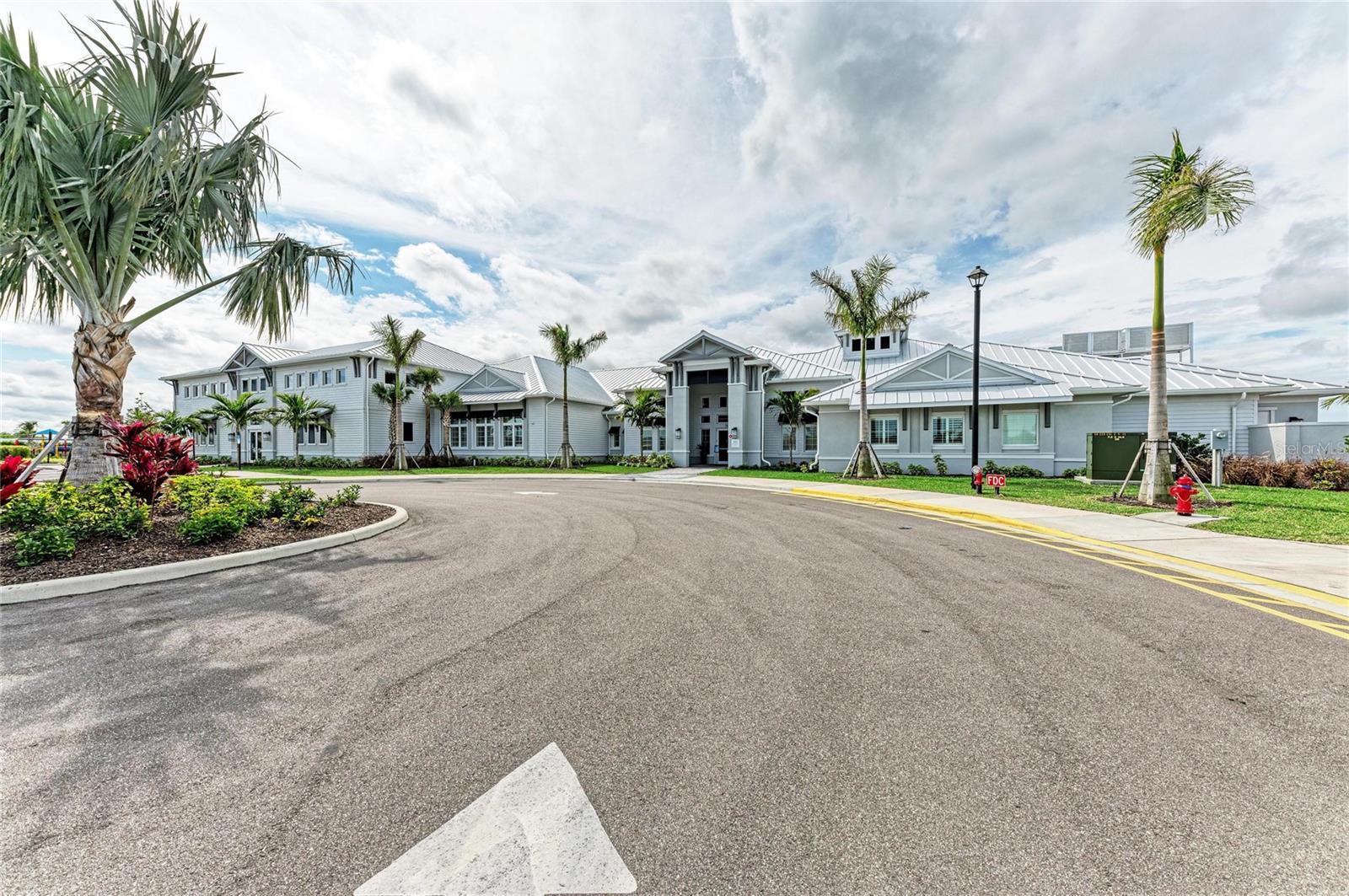 15332 SERENE SHORES LOOP