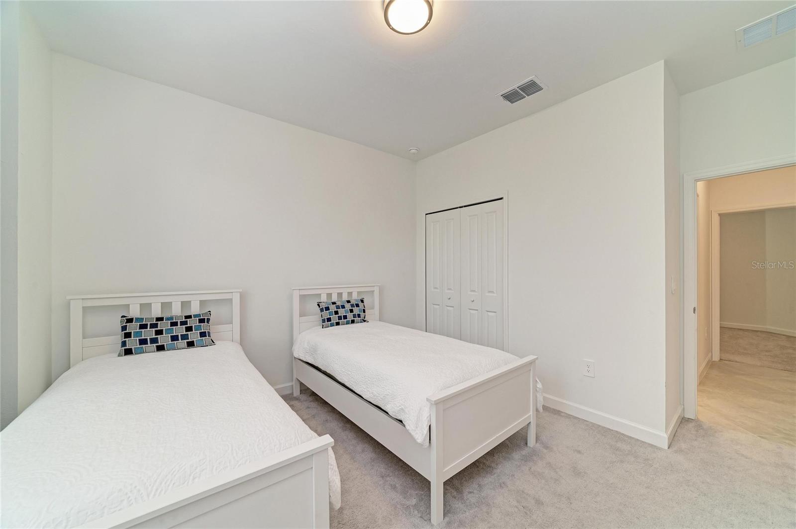 15332 SERENE SHORES LOOP