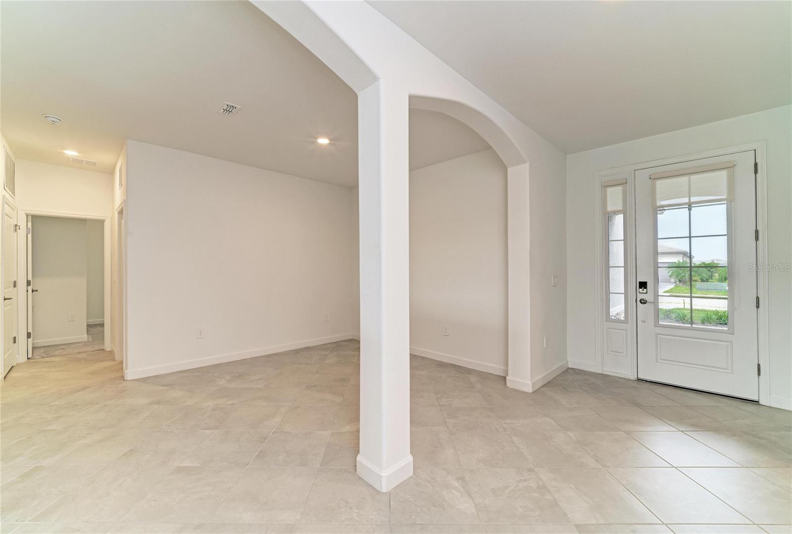 15332 SERENE SHORES LOOP