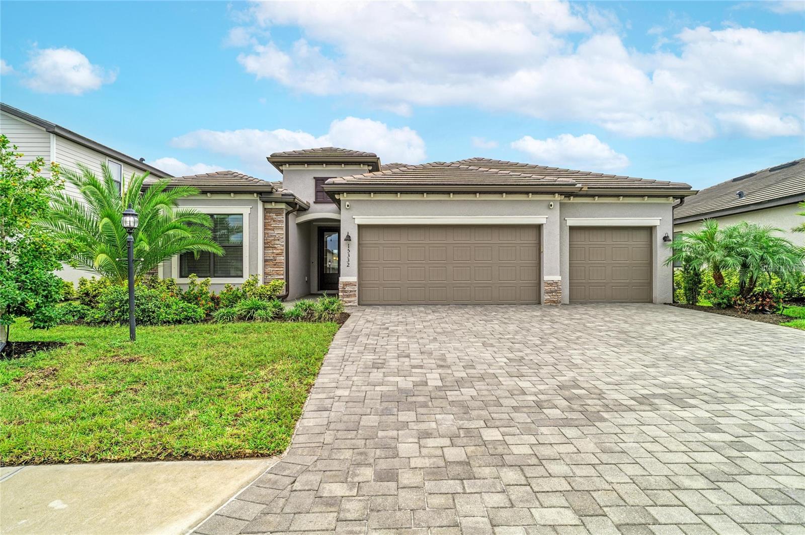 15332 SERENE SHORES LOOP