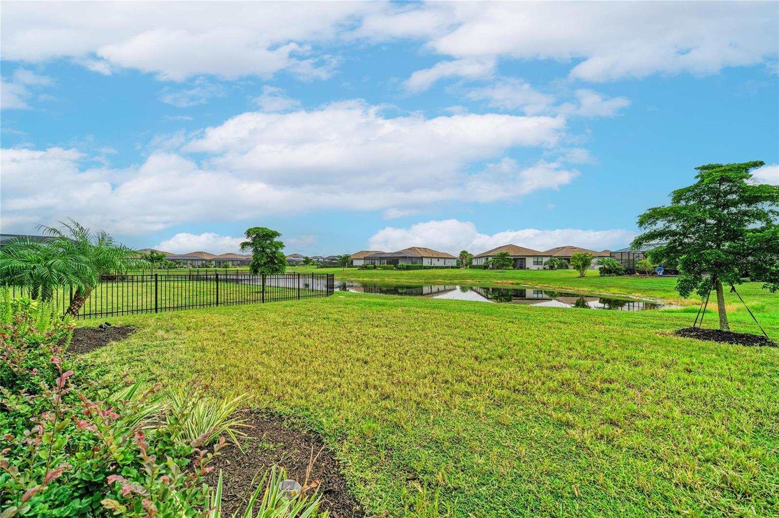 15332 SERENE SHORES LOOP