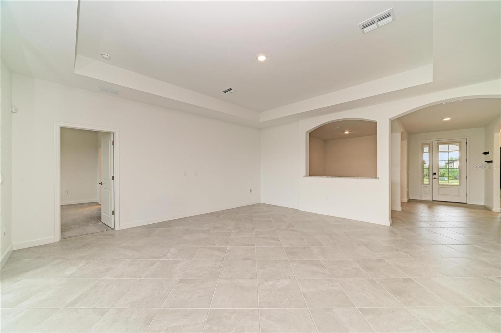 15332 SERENE SHORES LOOP