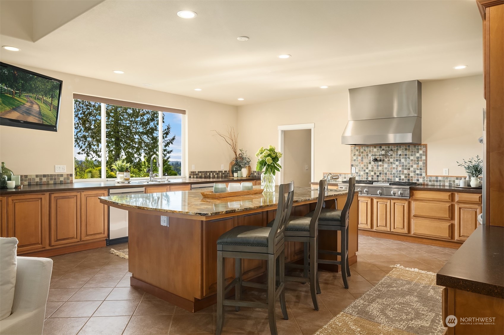 3504 161st Avenue NE