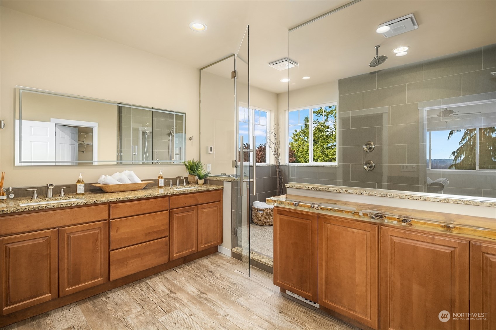 3504 161st Avenue NE