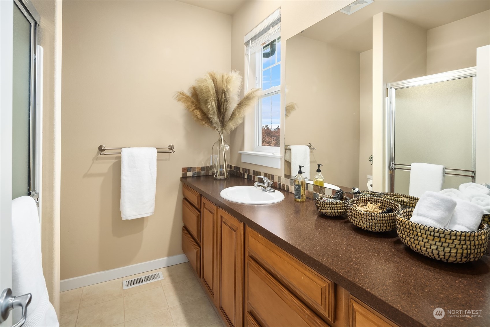 3504 161st Avenue NE