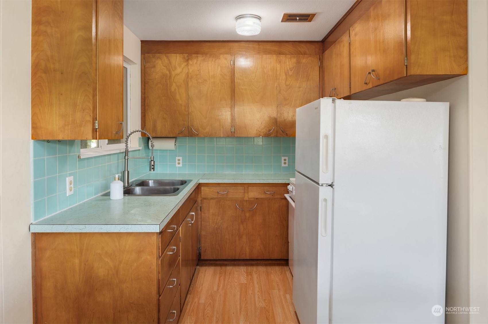 2631 SW Lake Roesiger Road