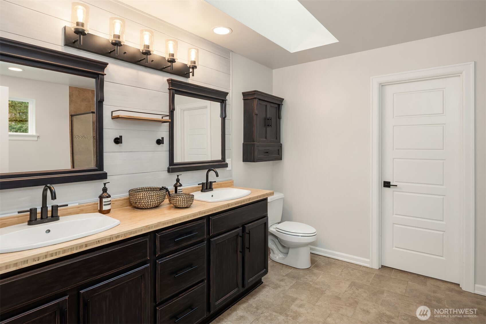 9508 172nd Street SE