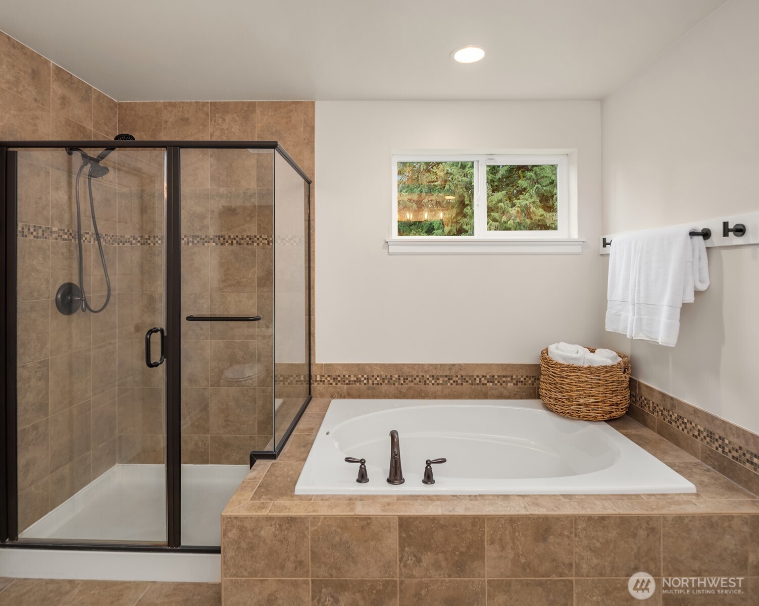 9508 172nd Street SE