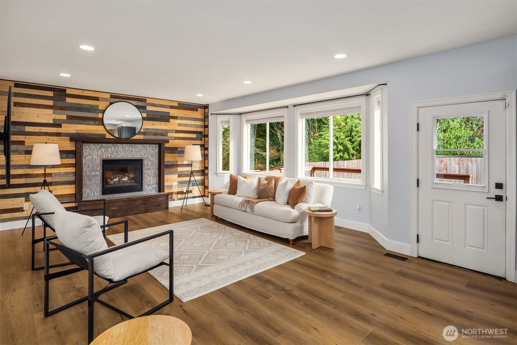 9508 172nd Street SE