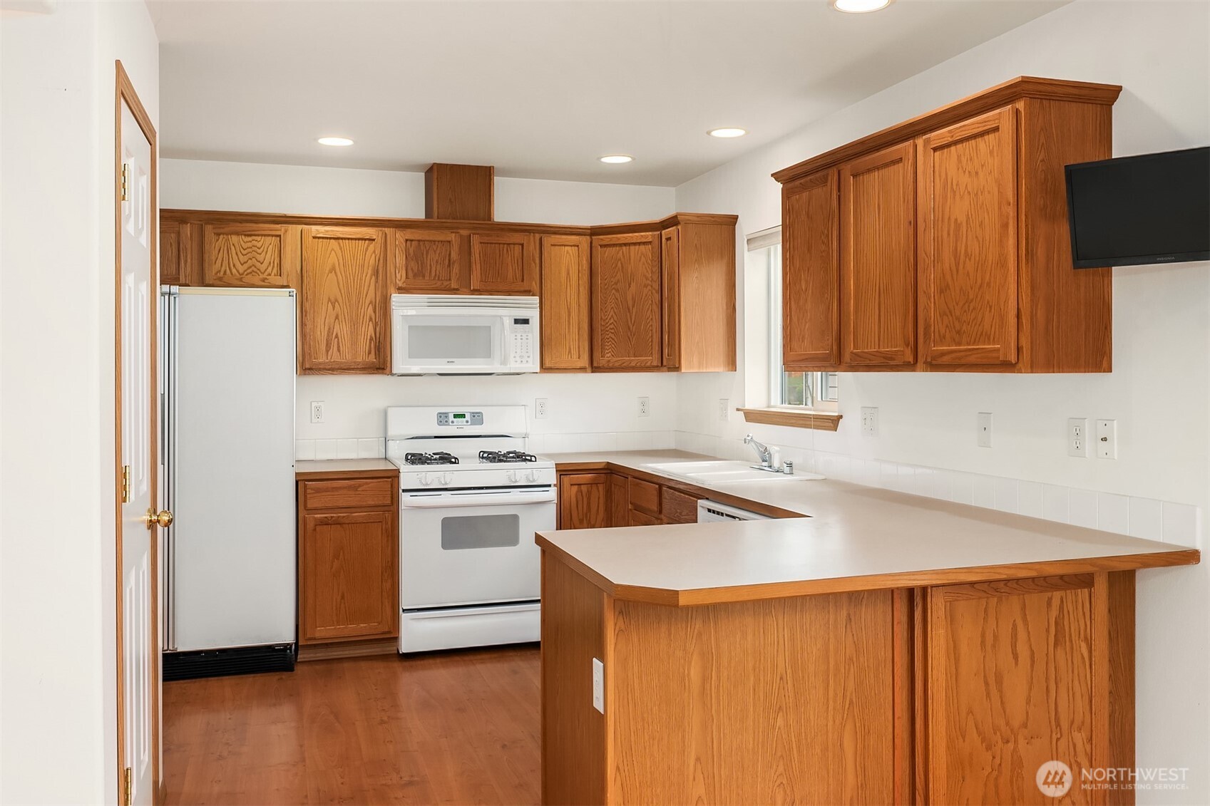 11416 33rd Street NE