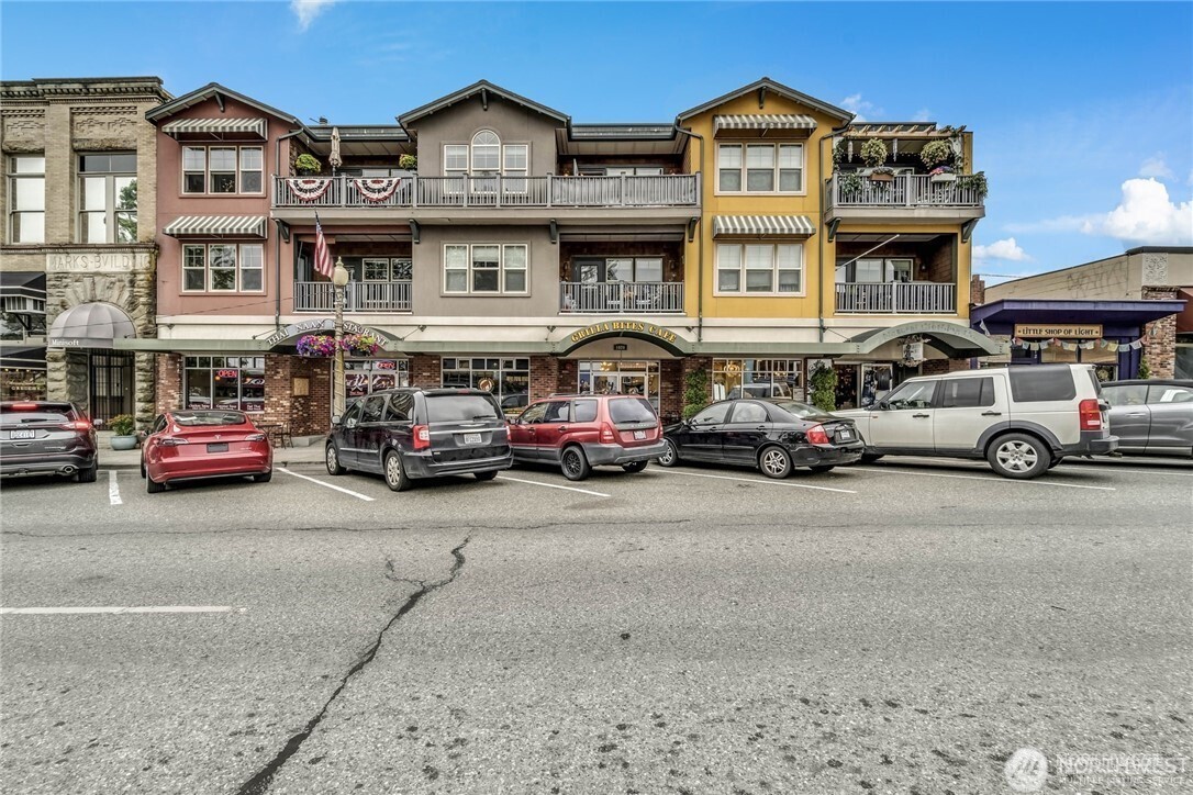 1020 1st Street Unit: 304