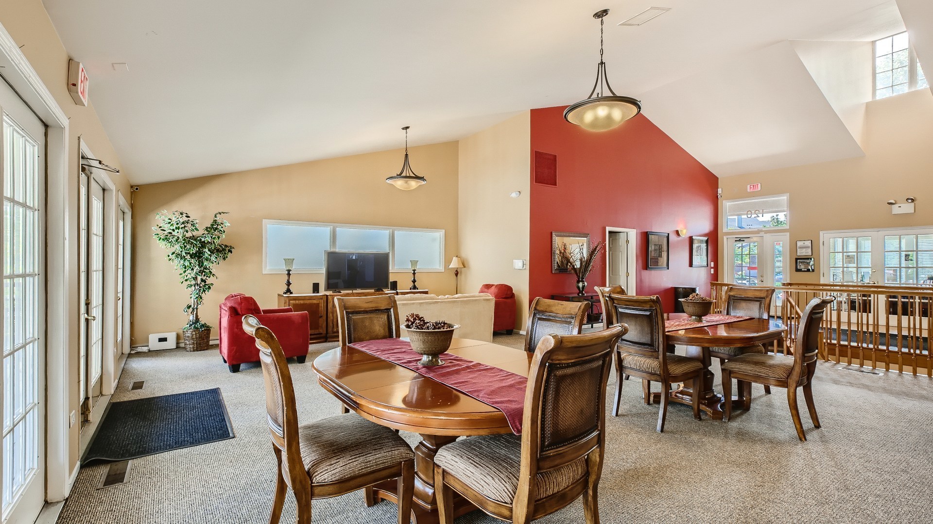 75 Kristin Circle Unit: 520