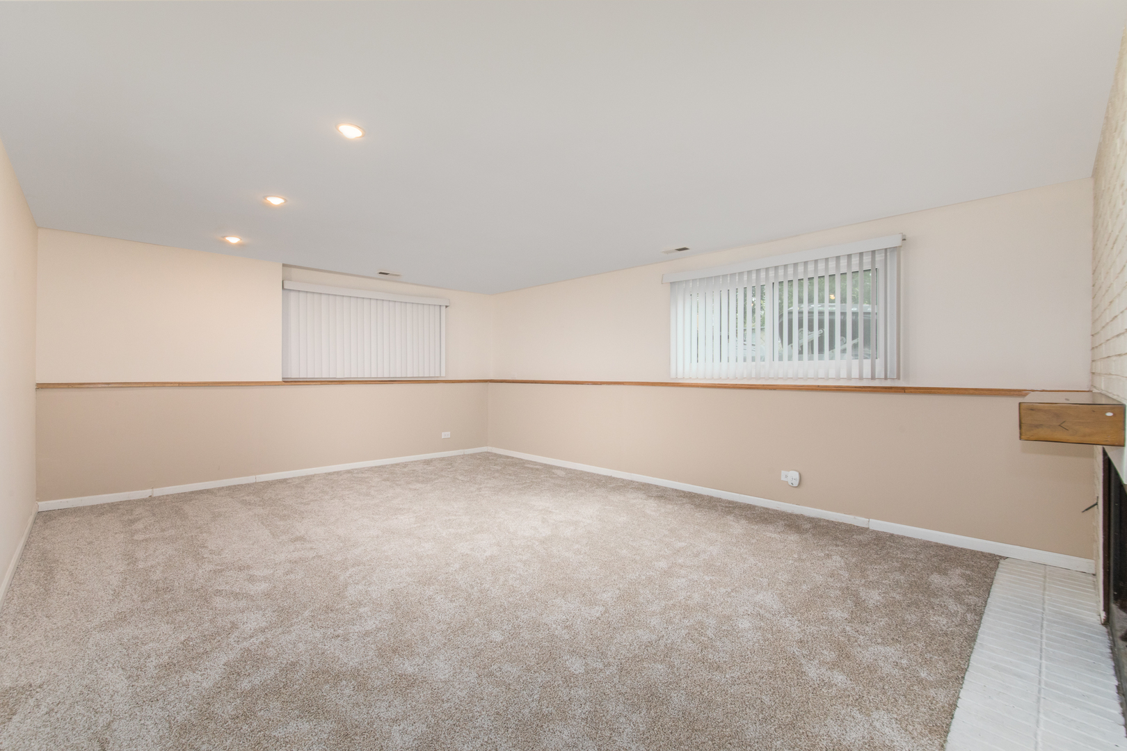 3850 Seaview Drive