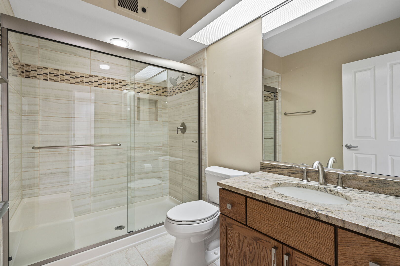 3100 Lexington Lane Unit: 203