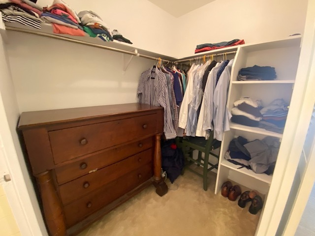 21 W Goethe Street Unit: 9C