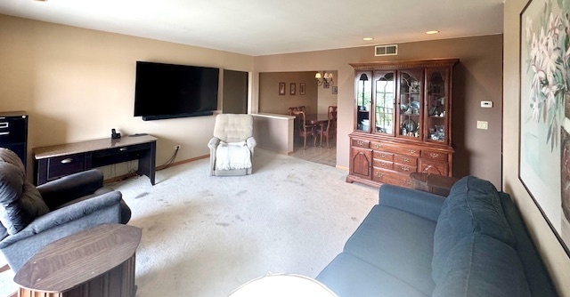 1365 Ashland Avenue Unit: 604