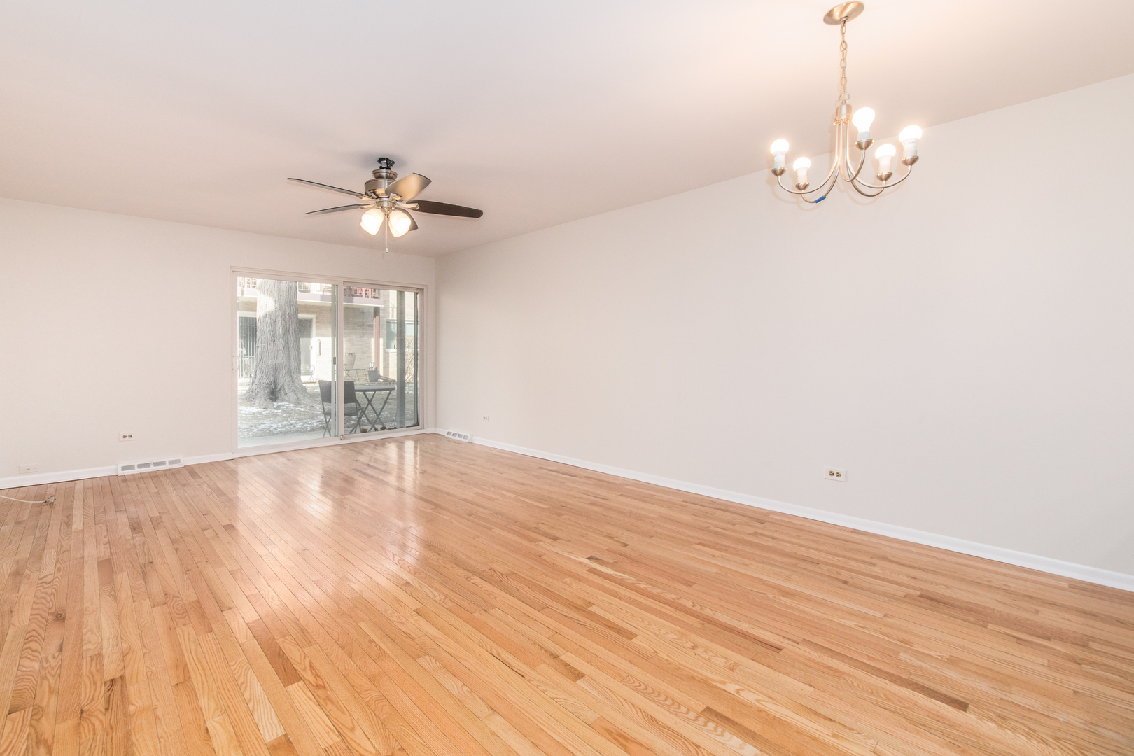 5961 N East Circle Avenue Unit: 1B