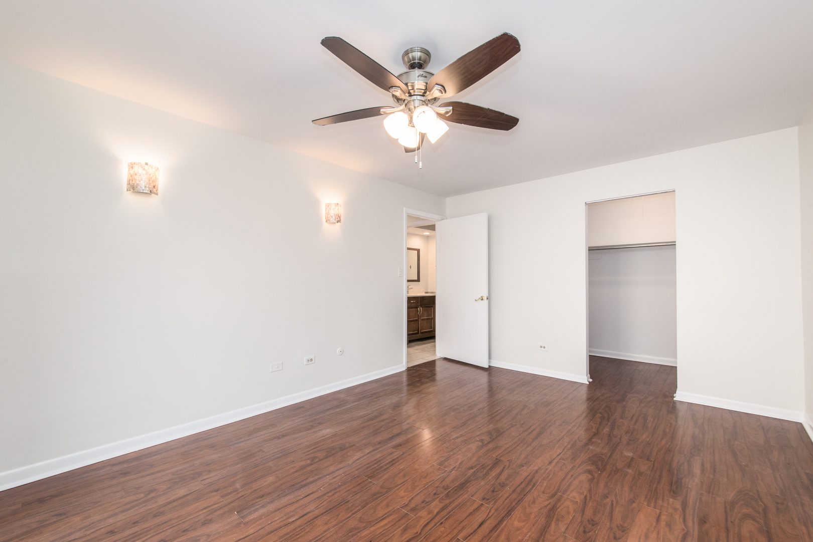 5961 N East Circle Avenue Unit: 1B