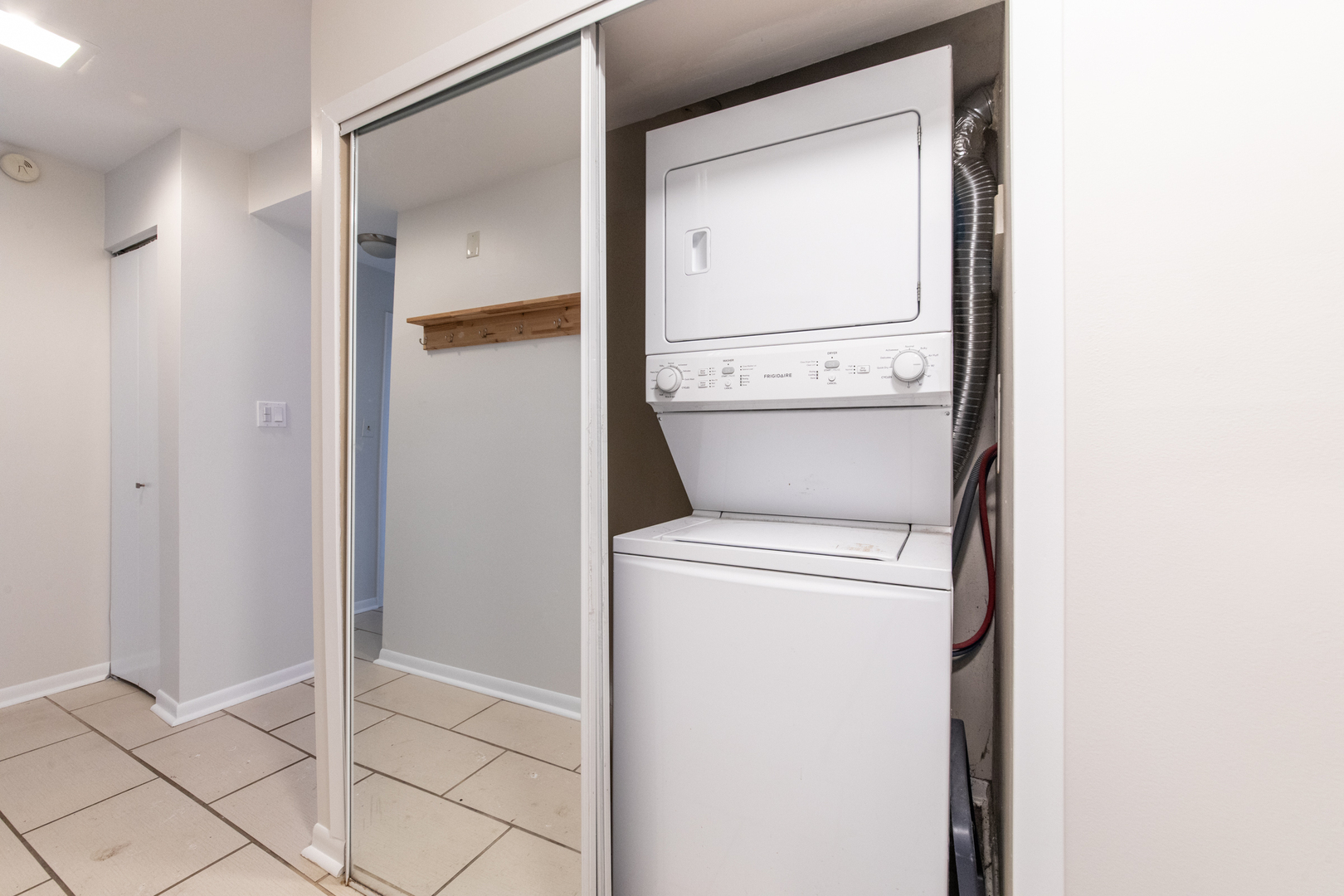 5961 N East Circle Avenue Unit: 1B