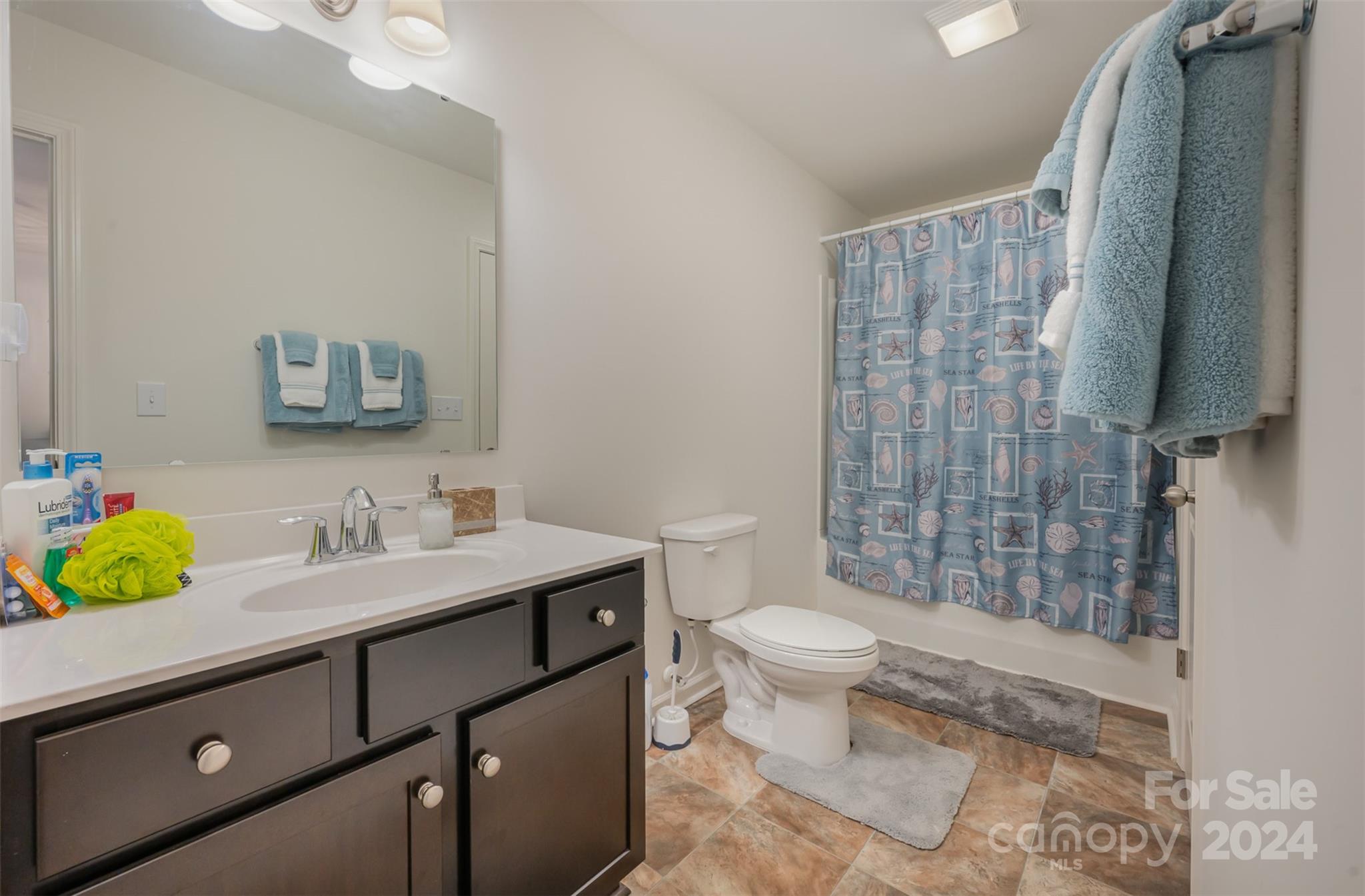 2048 New Hope Branch Way