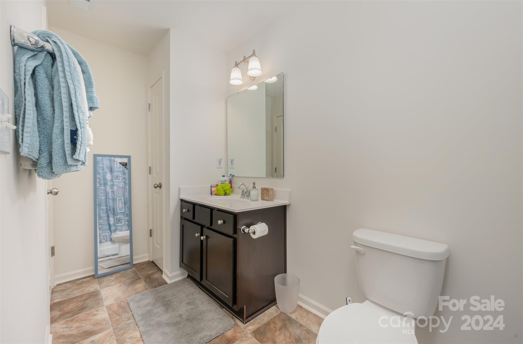 2048 New Hope Branch Way