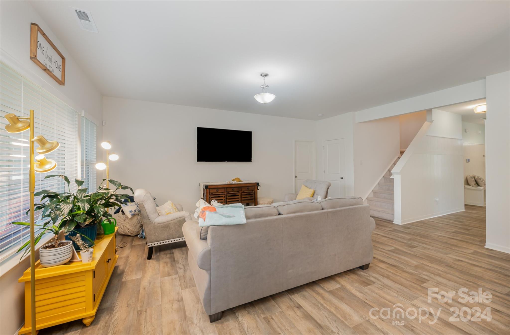 2048 New Hope Branch Way