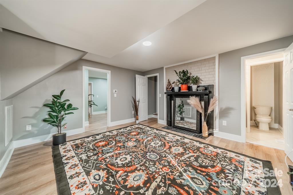 2708 Mooresville Road