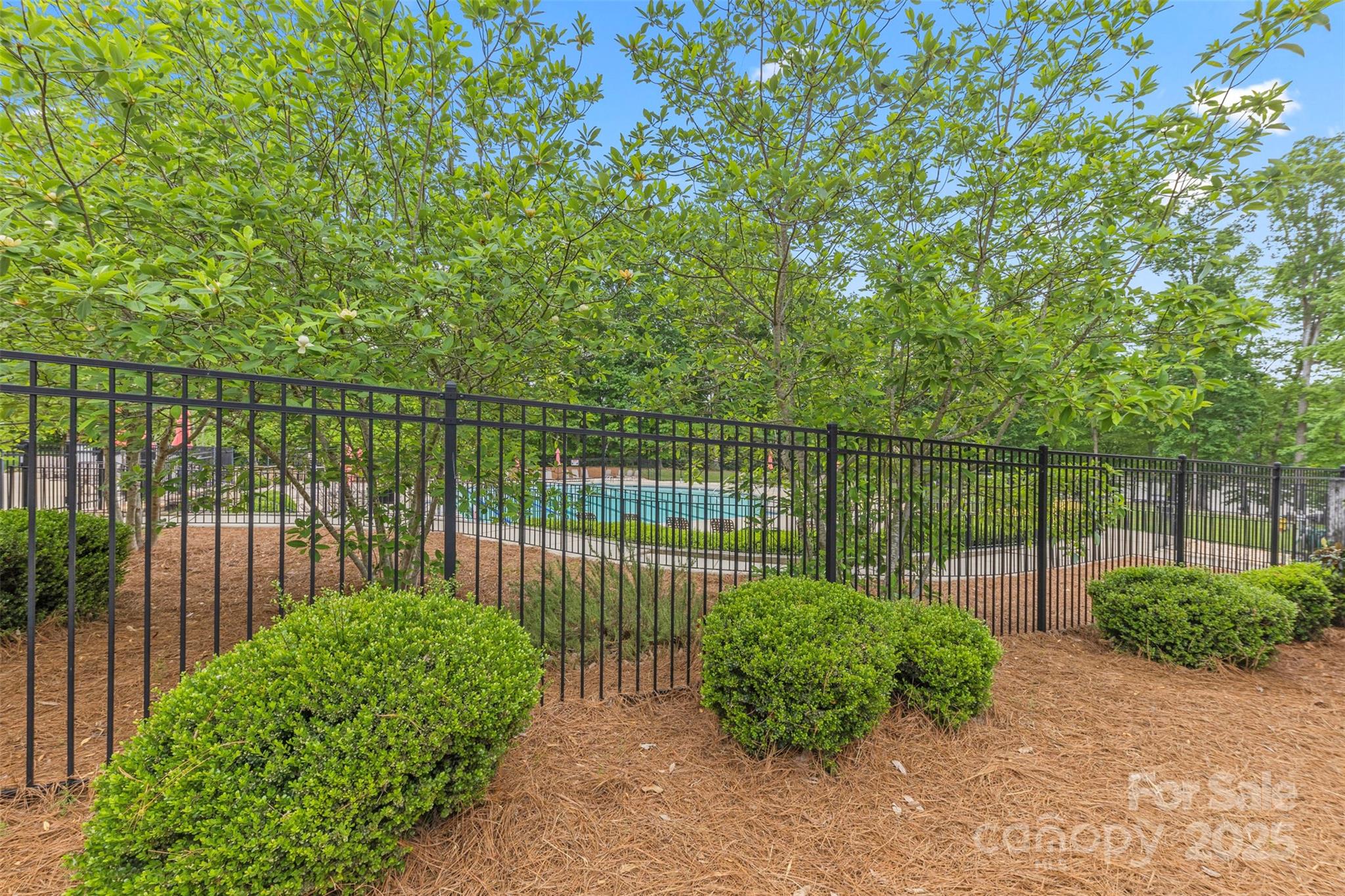 8505 Loxton Circle