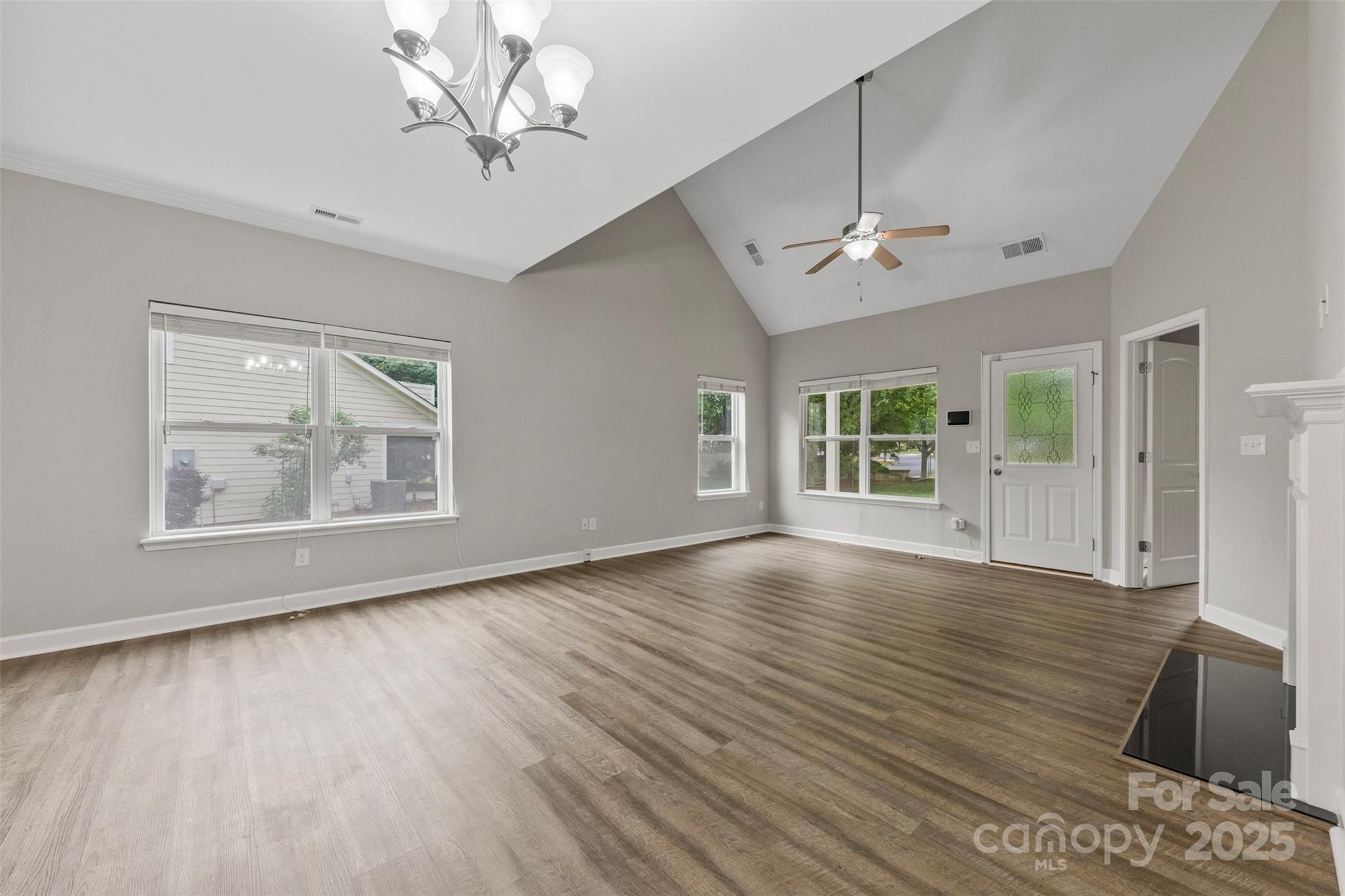 8505 Loxton Circle