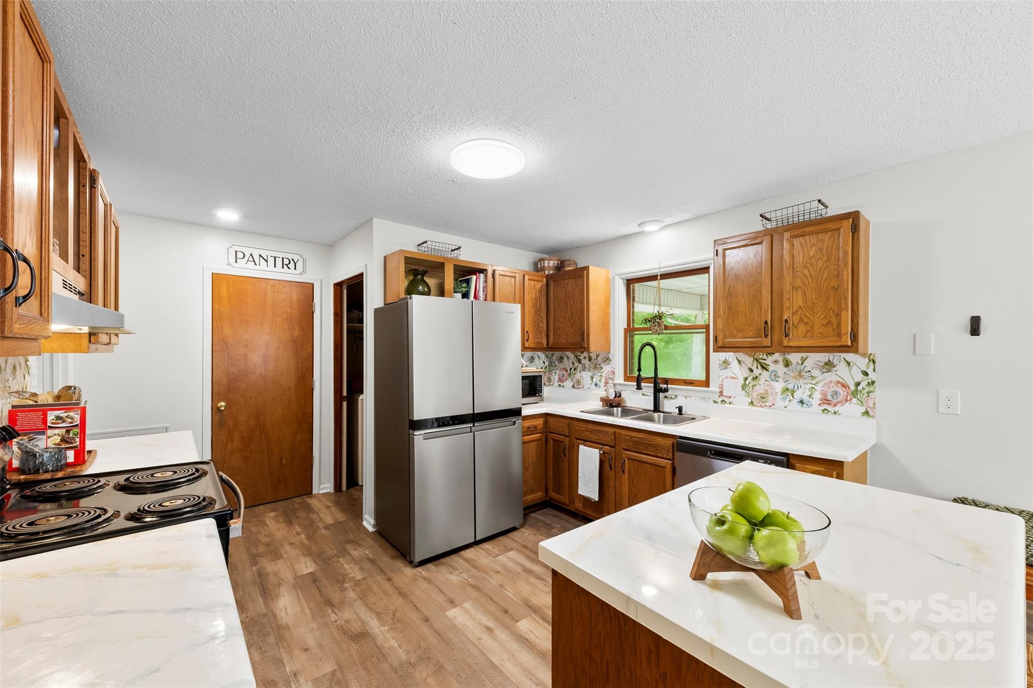 1765 Burnette Street