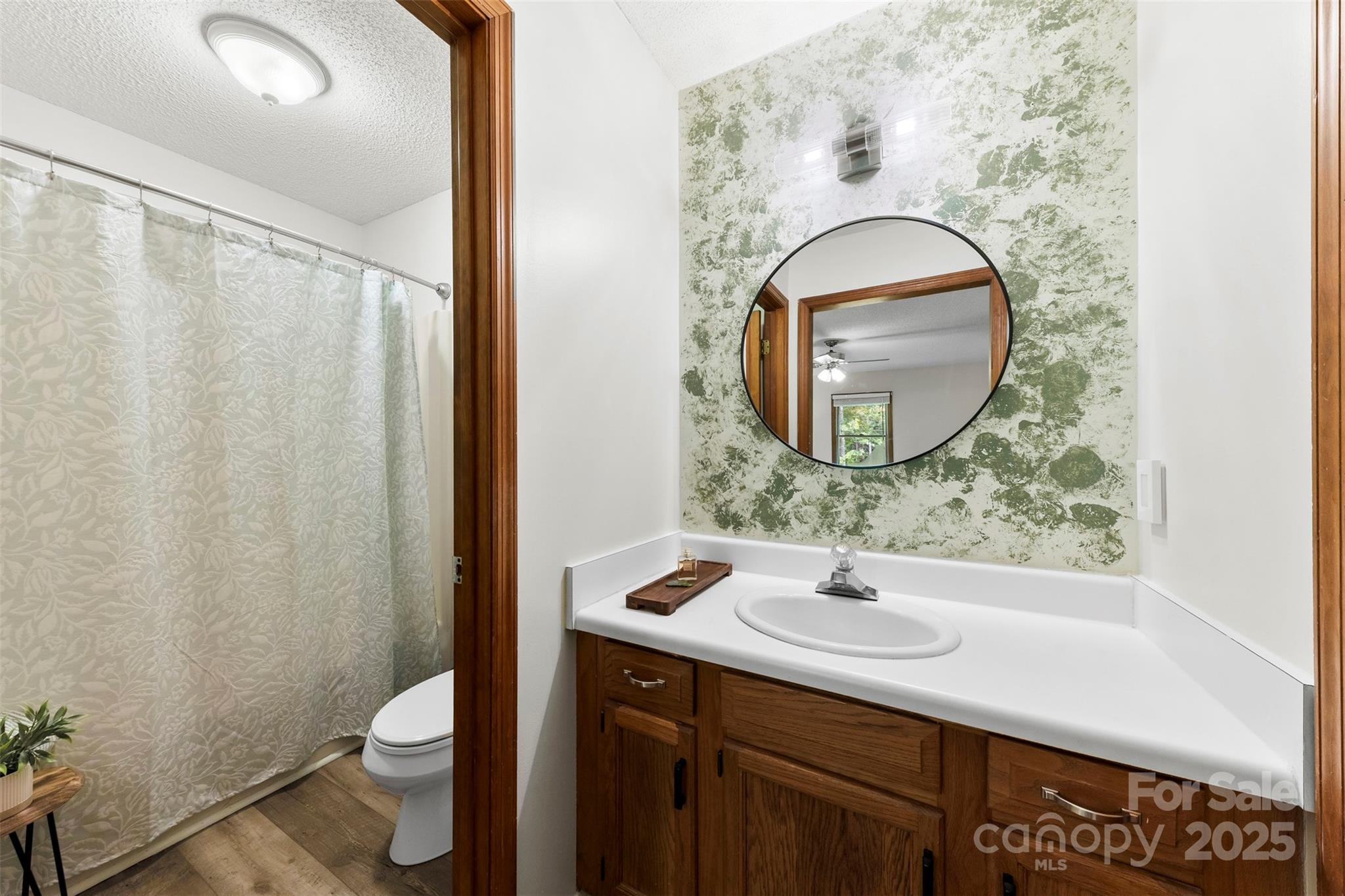 1765 Burnette Street