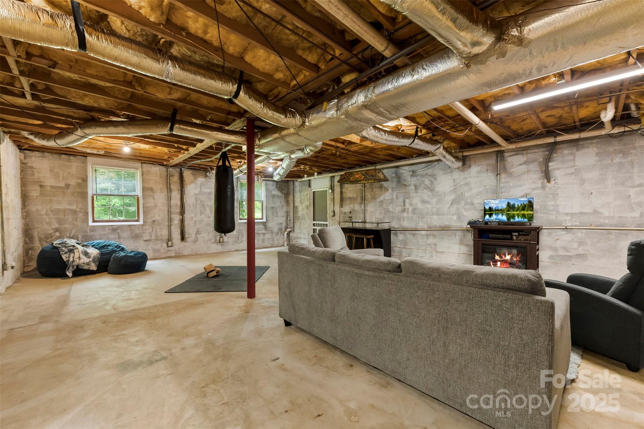 1765 Burnette Street