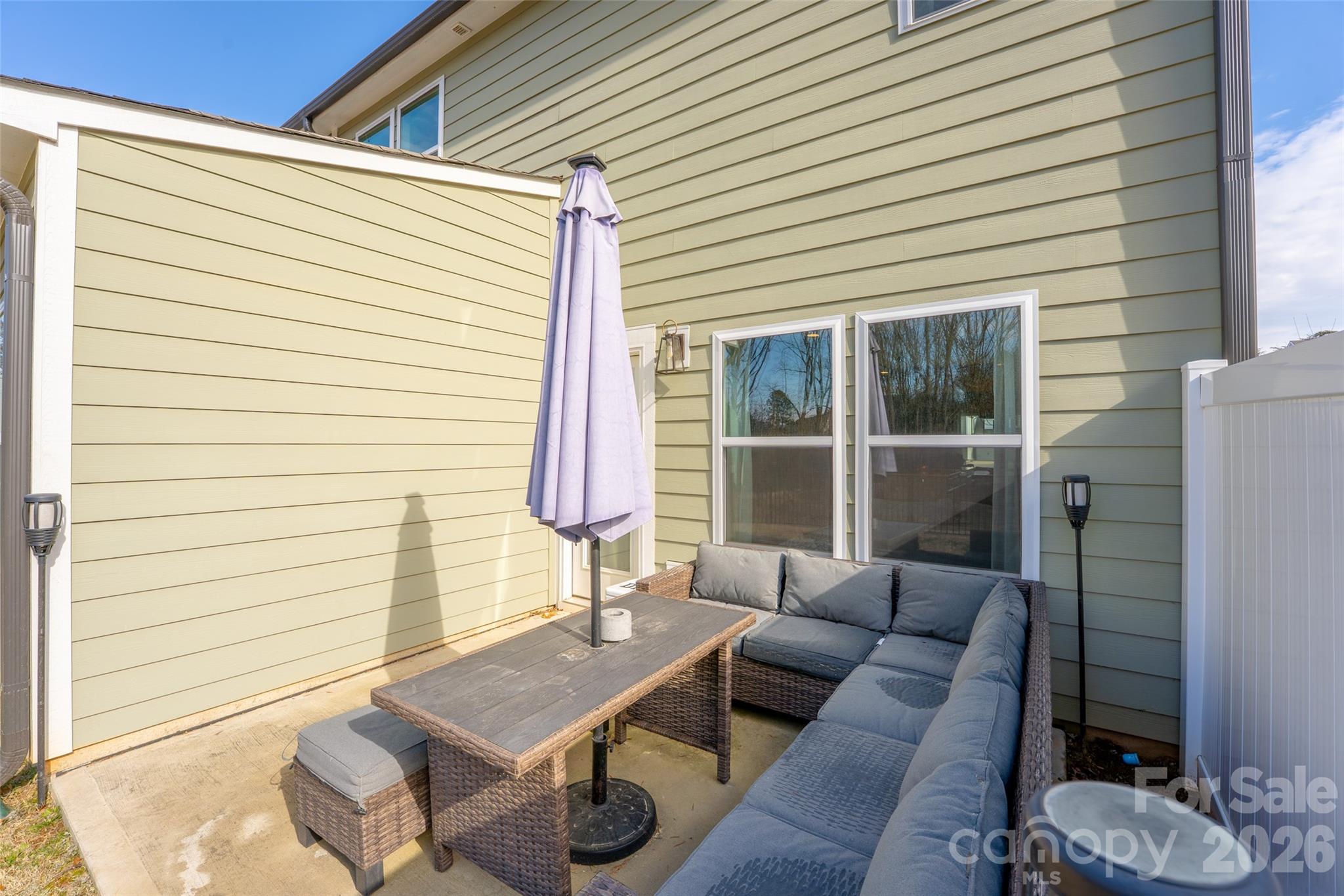 937 Canopy Falls Lane